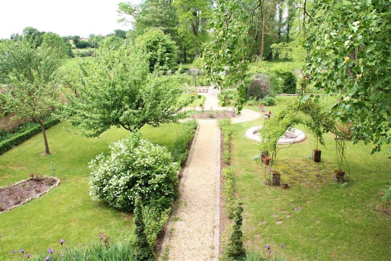 Le Clos Du Gue Pressac Экстерьер фото