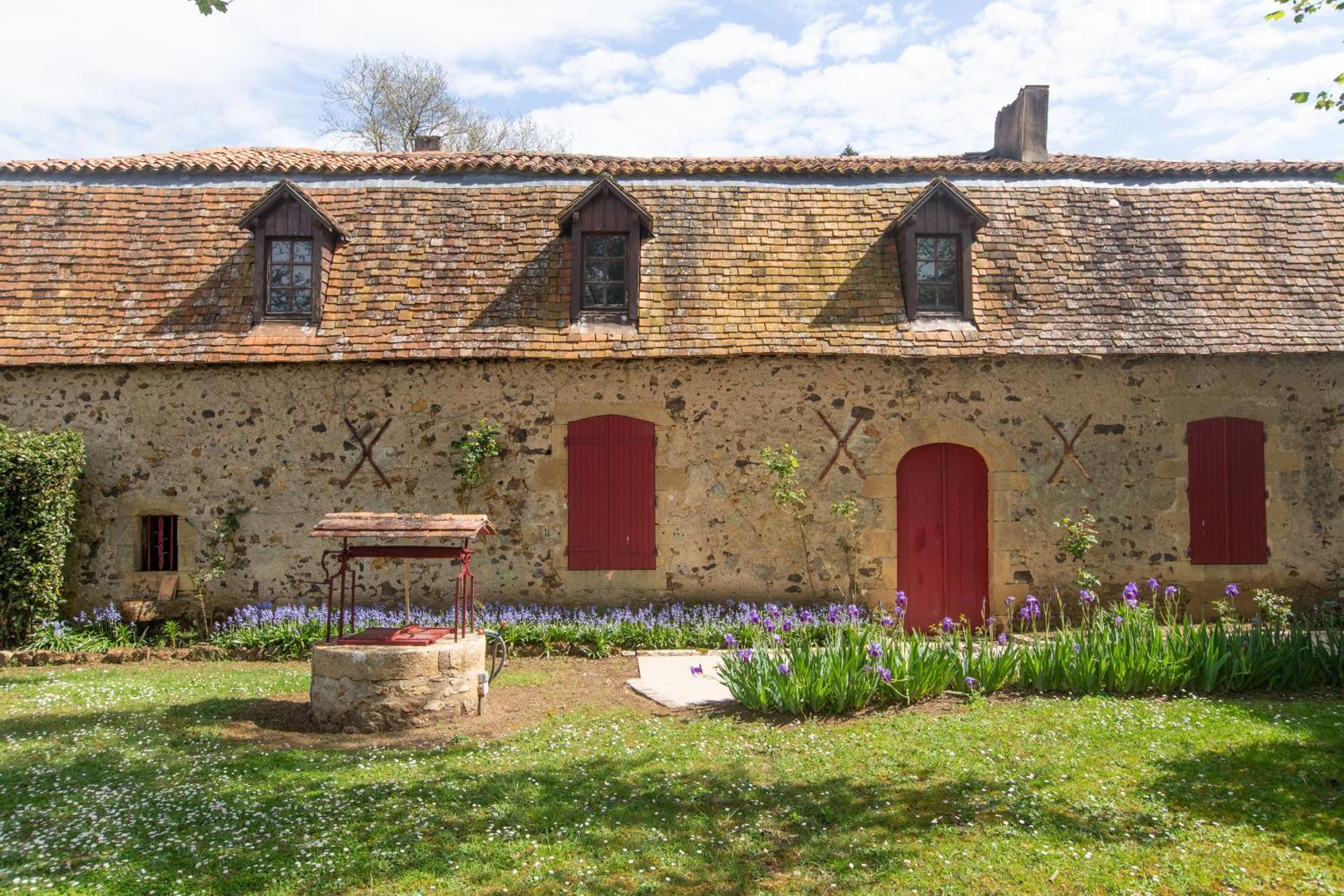 Le Clos Du Gue Pressac Экстерьер фото